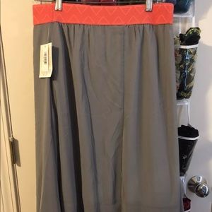 NWT Lularoe medium Lola pink band grey skirt